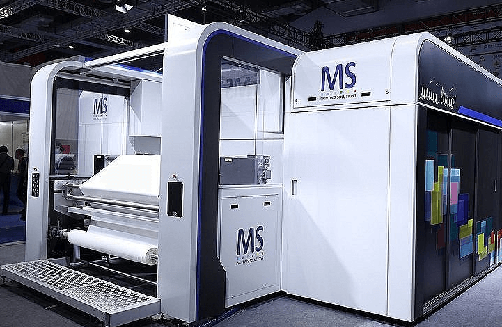Fast, Sustainable, and Stylish Thesis Printing in Italy